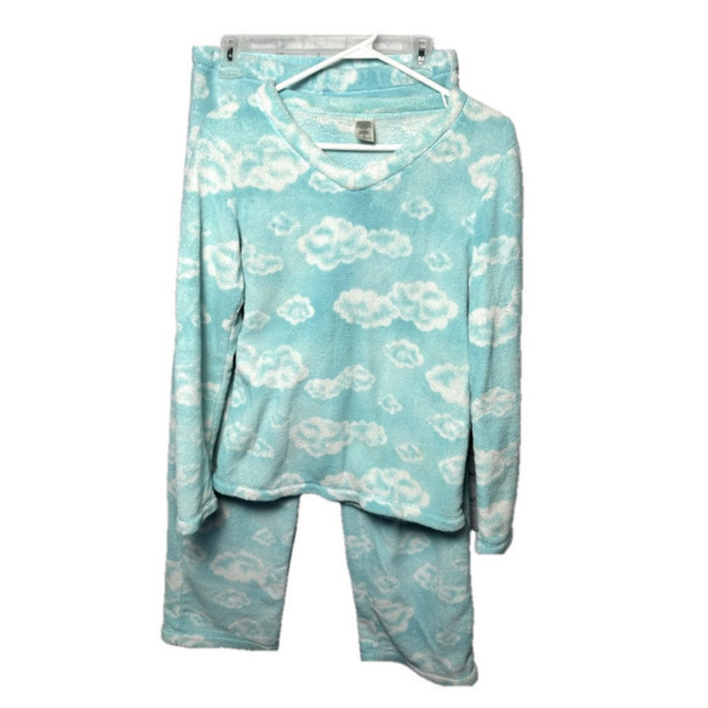 Sky blue and white  clouds two piece fleece jammers